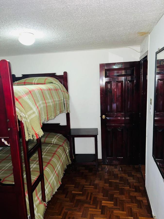 Hotel Bernys Quito Exterior foto
